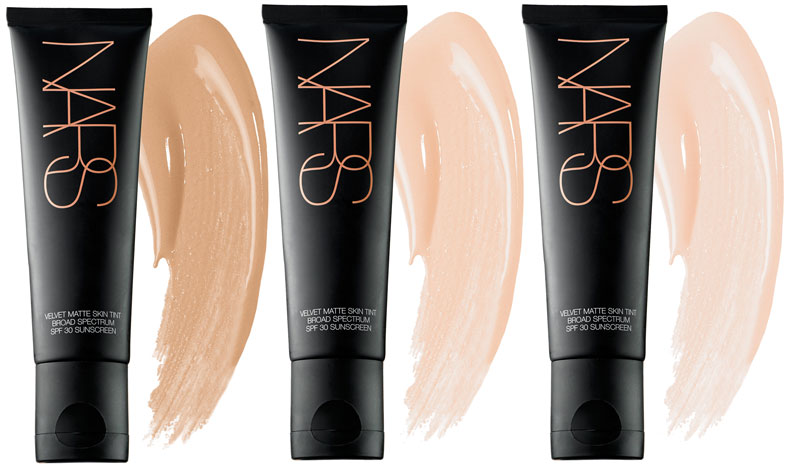 2-NARS-Velvet-Matte-Skin-Tint-SPF-30
