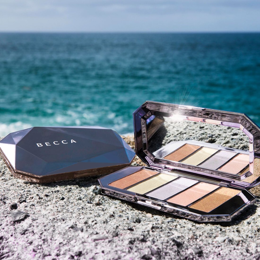 BECCA Ocean Jewels Highlighter Palette visual