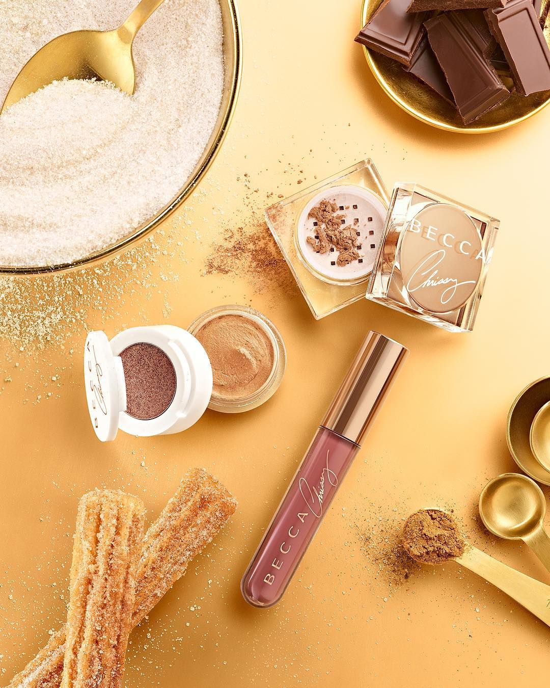 BECCA-x-CHRISSY-TEIGEN-Glow-Kitchen-Kit Visual