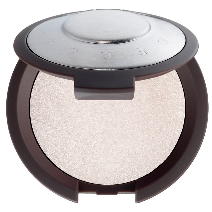 Becca-Pearl-Shimmering-Skin-Perfector-pressed-Powder