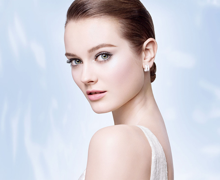 Chanel Les Sautoirs de Coco Makeup Collection visual