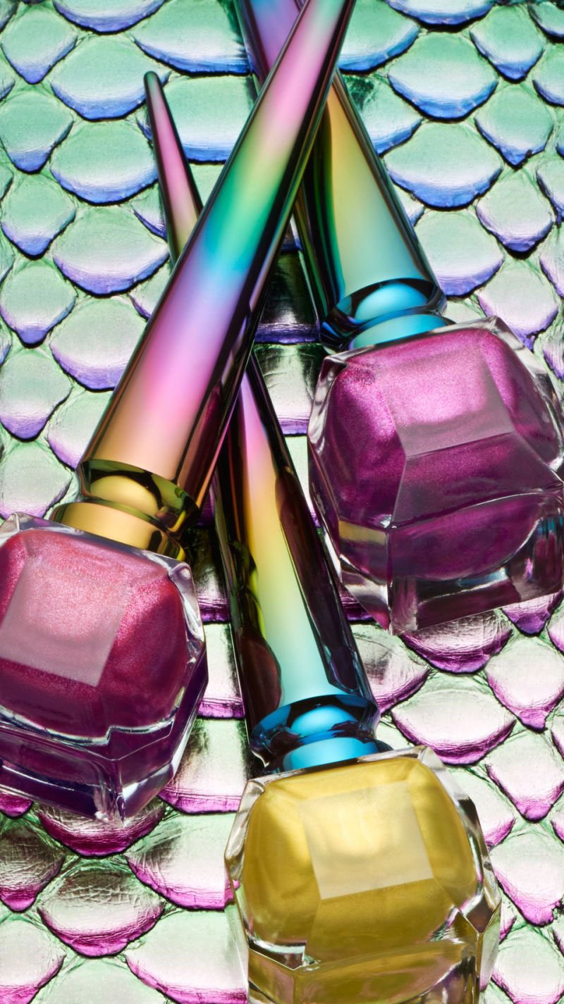 Christian-Louboutin-Loubichrome-Nail-Polish-visual
