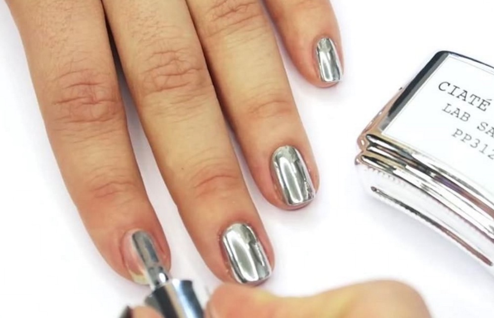 Ciate London Liquid Mirror Chrome Nail Polish  (2)