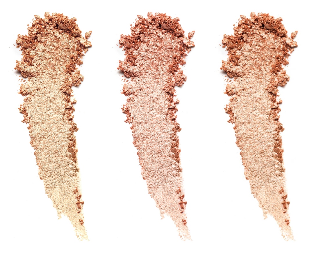 Estée Lauder Bronze Goddess Illuminating Powder Gelée swatches