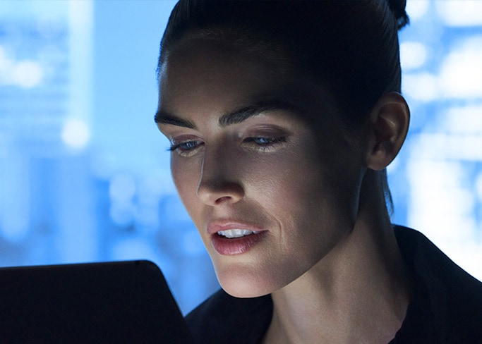 estee lauder blue light