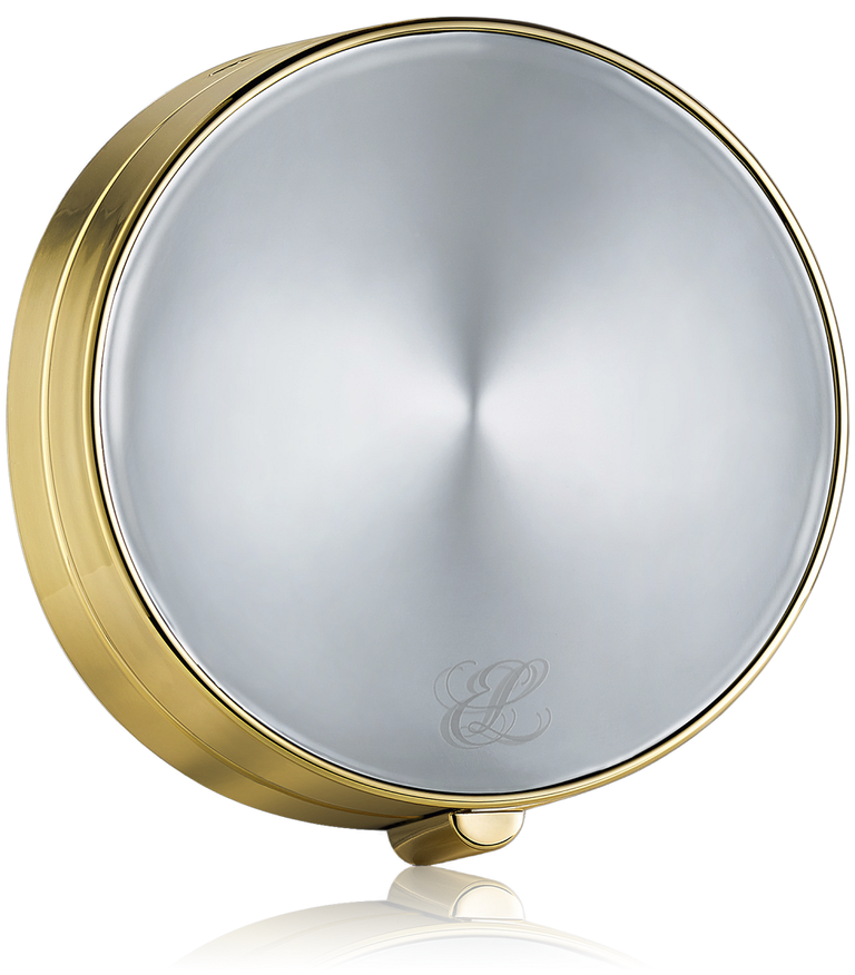 Estee Lauder Re-Nutriv Cushion closed