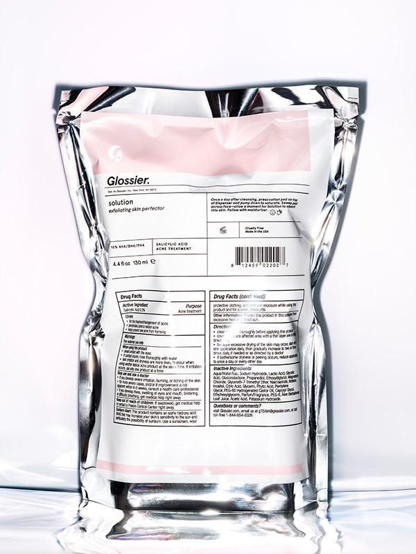Glossier Solution Exfoliating Skin Perfector (4)
