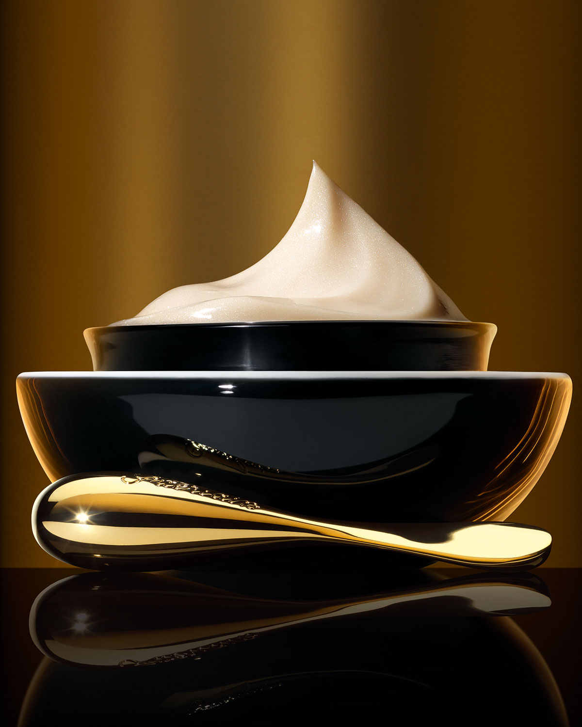 Guerlain Orchid&eacute;e Imp&eacute;riale Black Eye & Lip Contour Cream  (1)
