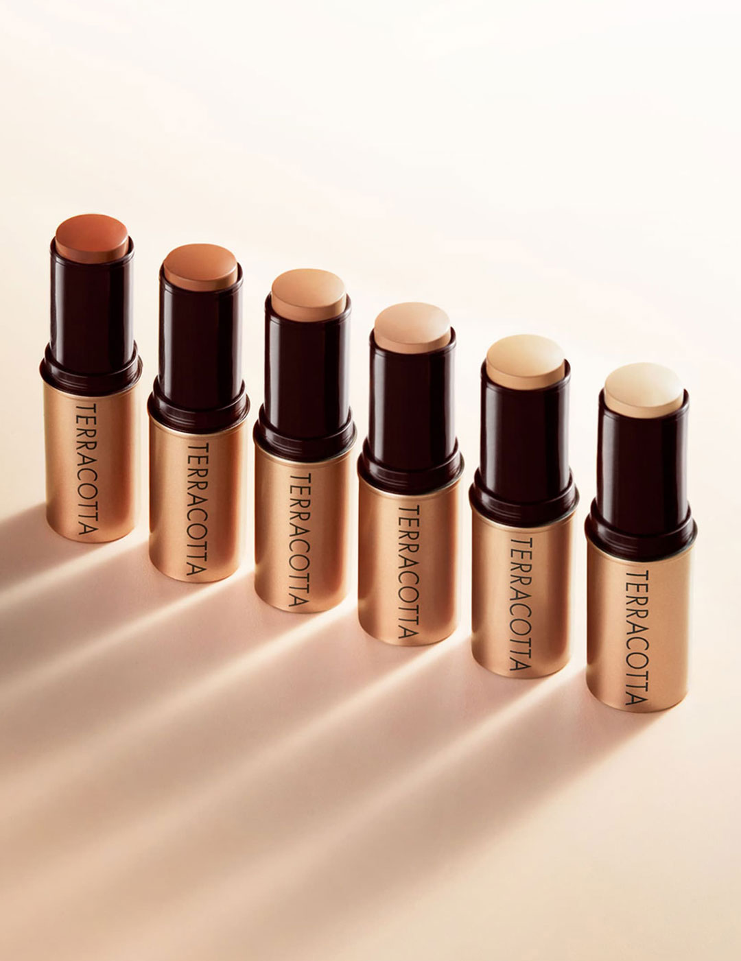 Guerlain-Terracotta-Foundation-Stick-(5)