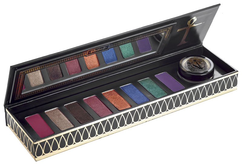 Kat-Von-D-Serpentina-Eyeshadow-Palette-1