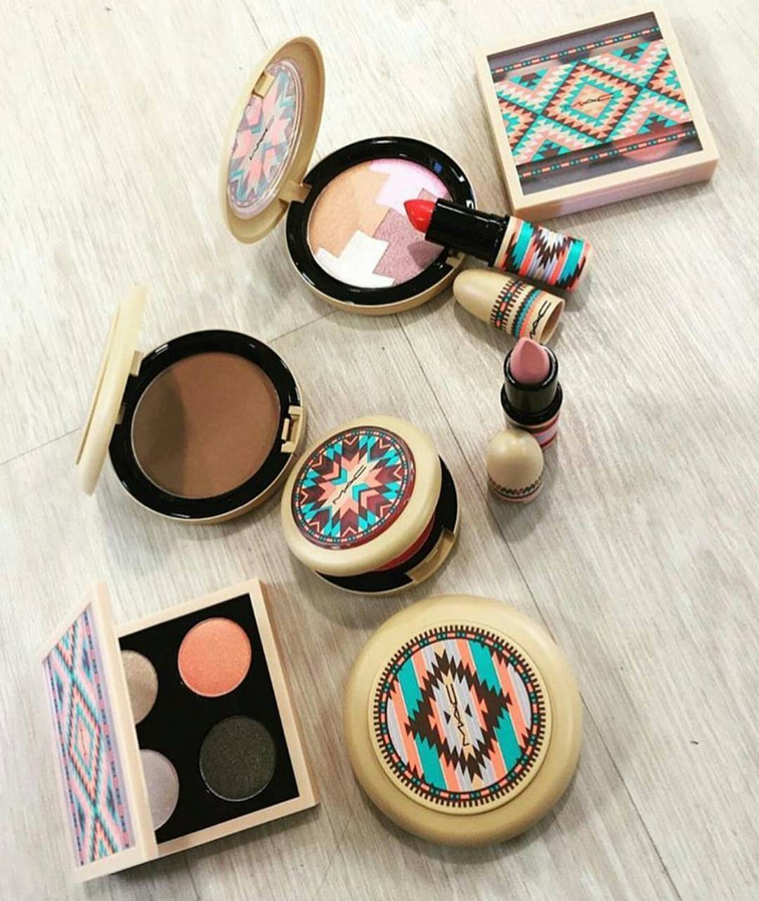 MAC Vibe Tribe visual