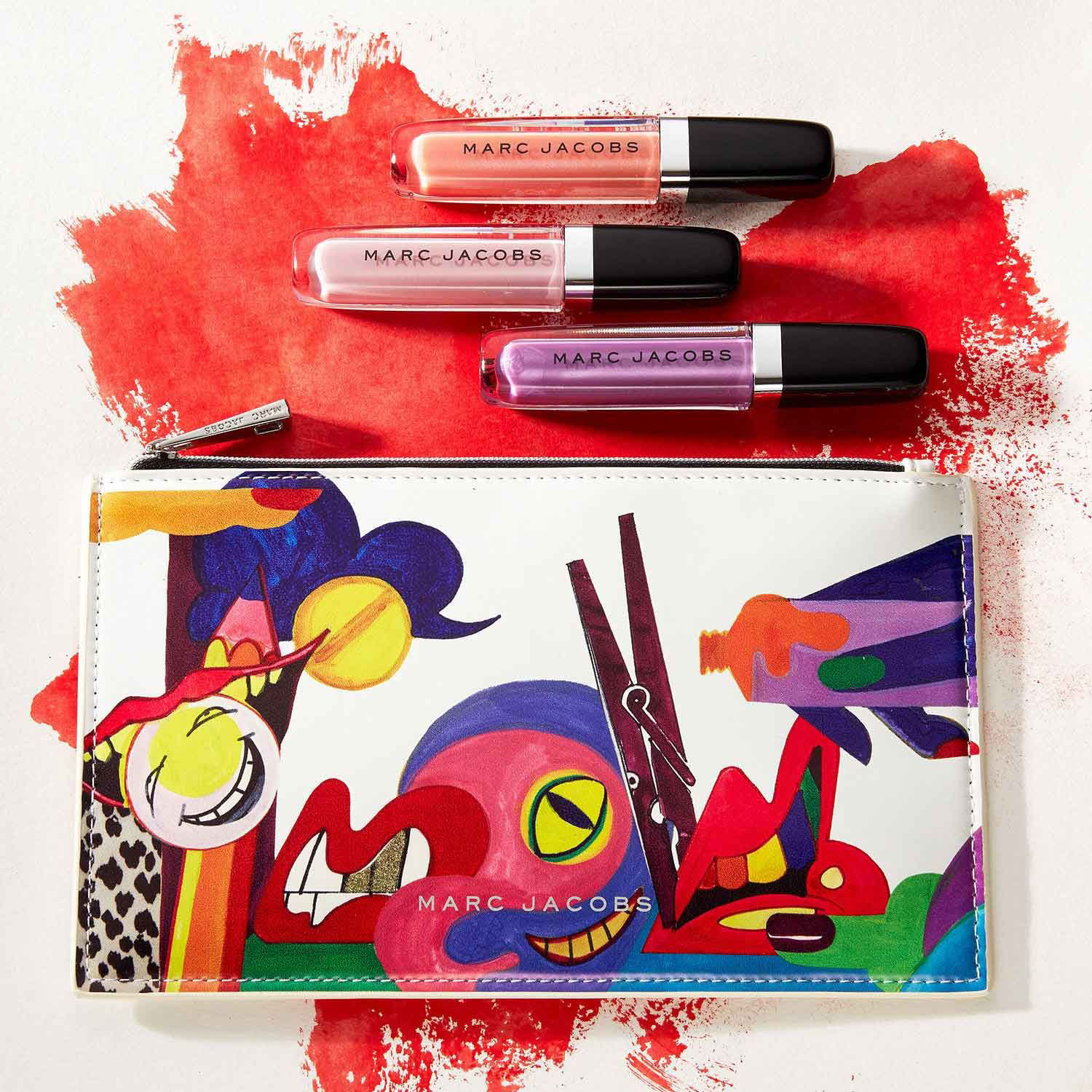Marc-Jacobs-Enamored-With-a-Twist
