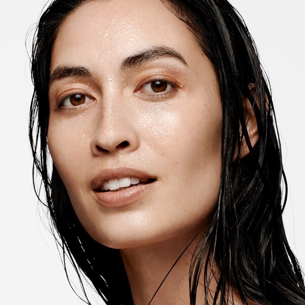 Murad Hydration Prebiotic beauty shot