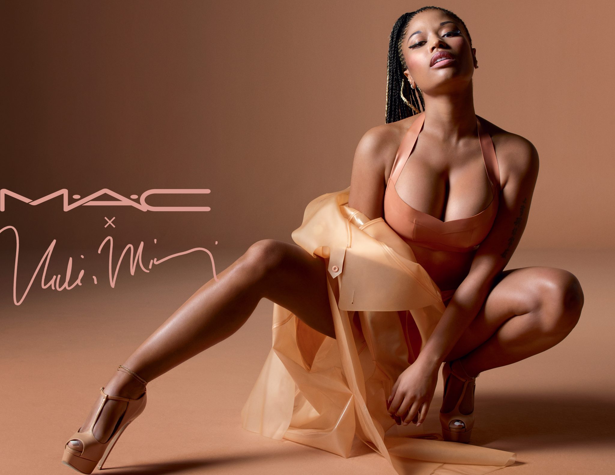 NICKI-MINAJ_BEAUTY_RGB_300