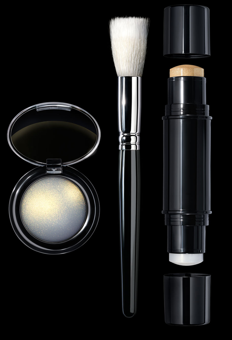 Pat-McGrath-Skin-Fetish-003-Gold