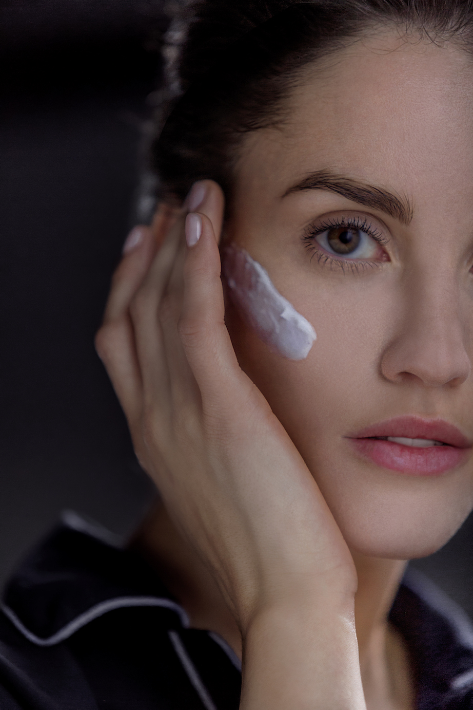 Sisley Velvet Sleeping Mask beauty shot