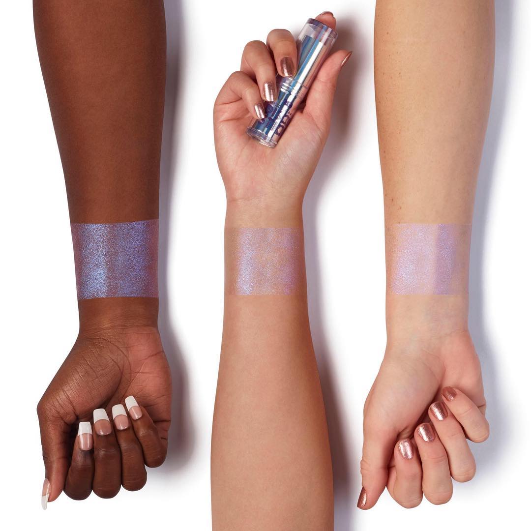 Urban Decay Holographic Disco Stick swatches