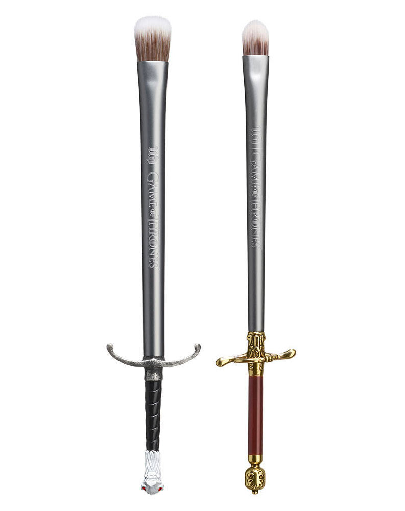 Urban-Decay-Jon-Snows-Longclaw-Large-Eyeshadow-Brush-Game-of-Thrones