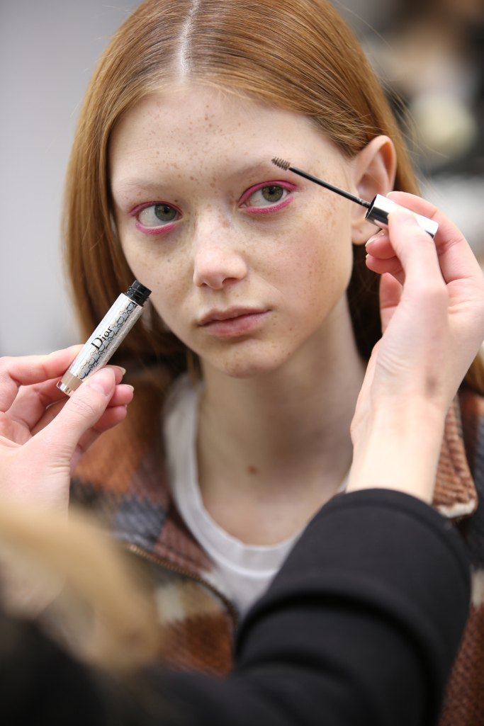 bkstg-dior-rtw-fall-2018-paris-fashion-week-pfw-004