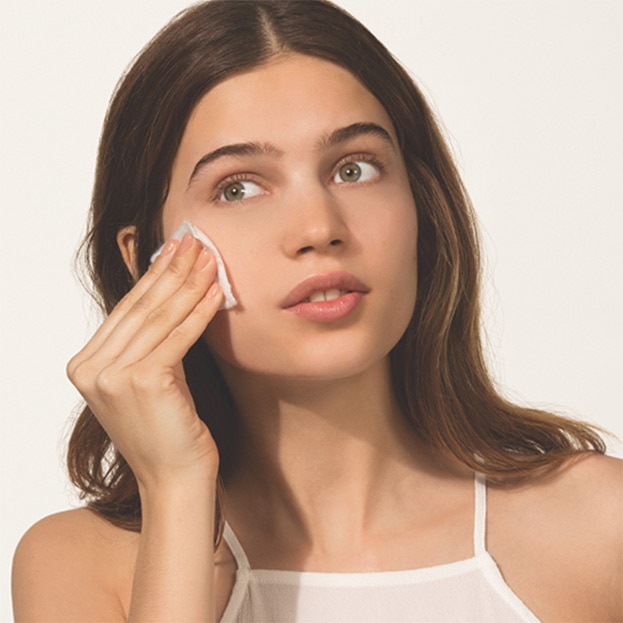 bobbi brown soothing cleansing visual