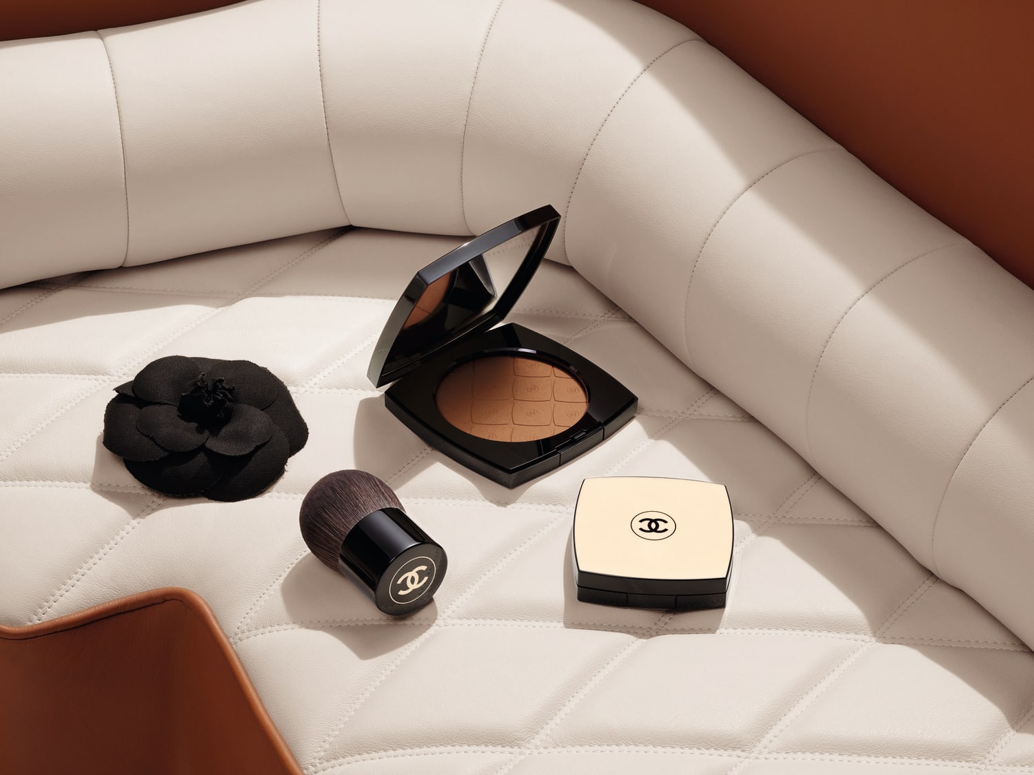 CHANEL LES BEIGES 2022