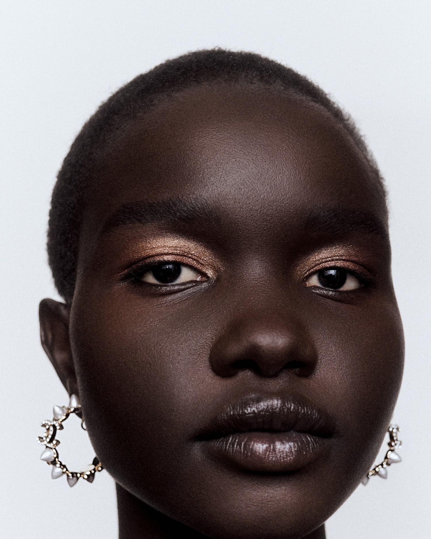 LES 4 OMBRES TWEED (Chanel Tweed Eyeshadow Collection)