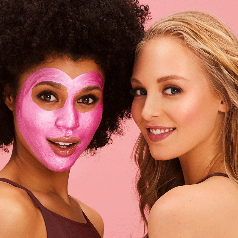 glamglow x becca we know glow duo promo