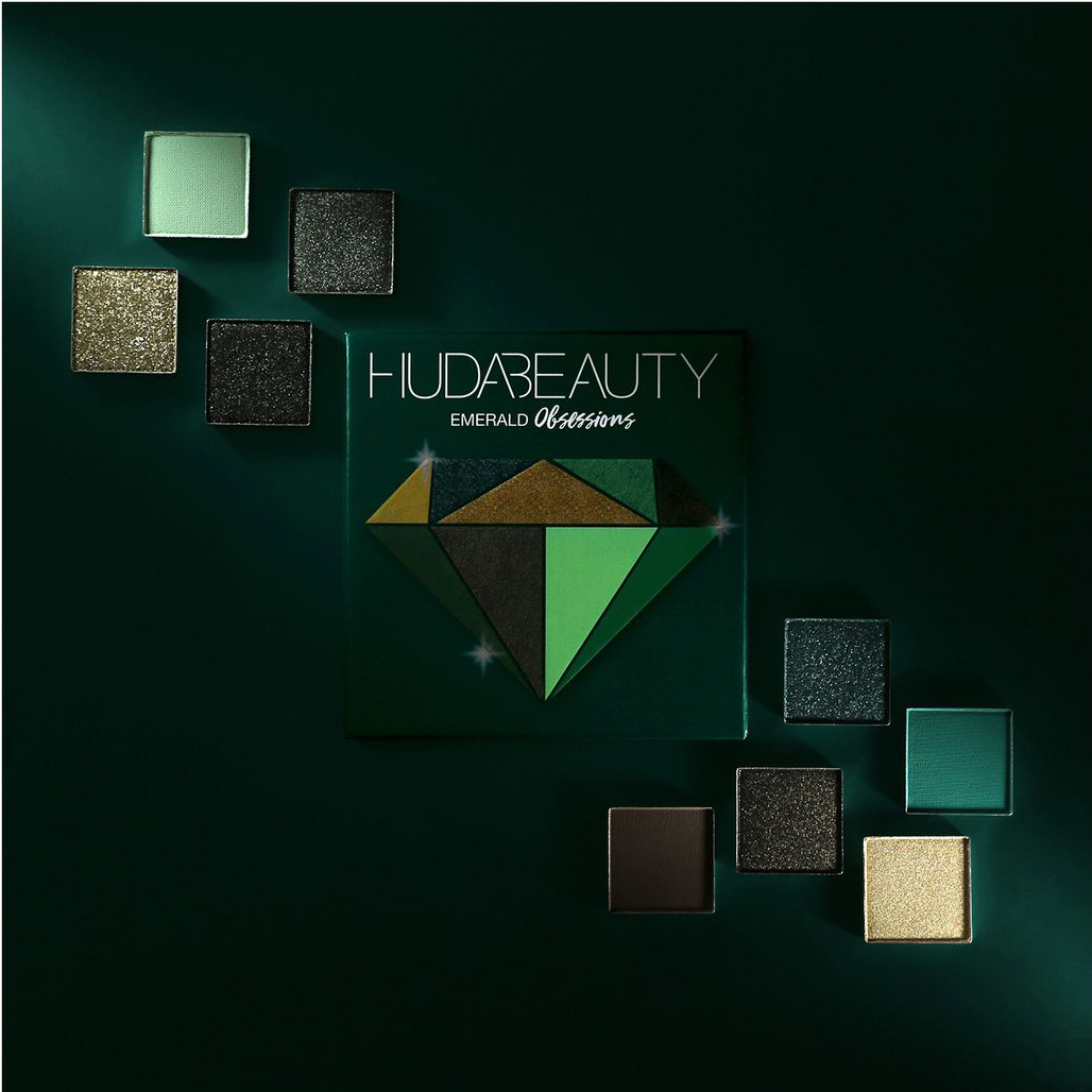 hud062_hudabeauty_emeraldobsessionspalette_6_1560x1960-bknsv