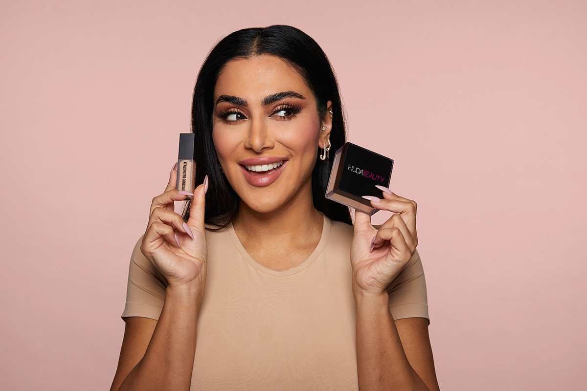 HB_UNDEREYE_STORY_HUDA_PRODUCT_0279_1