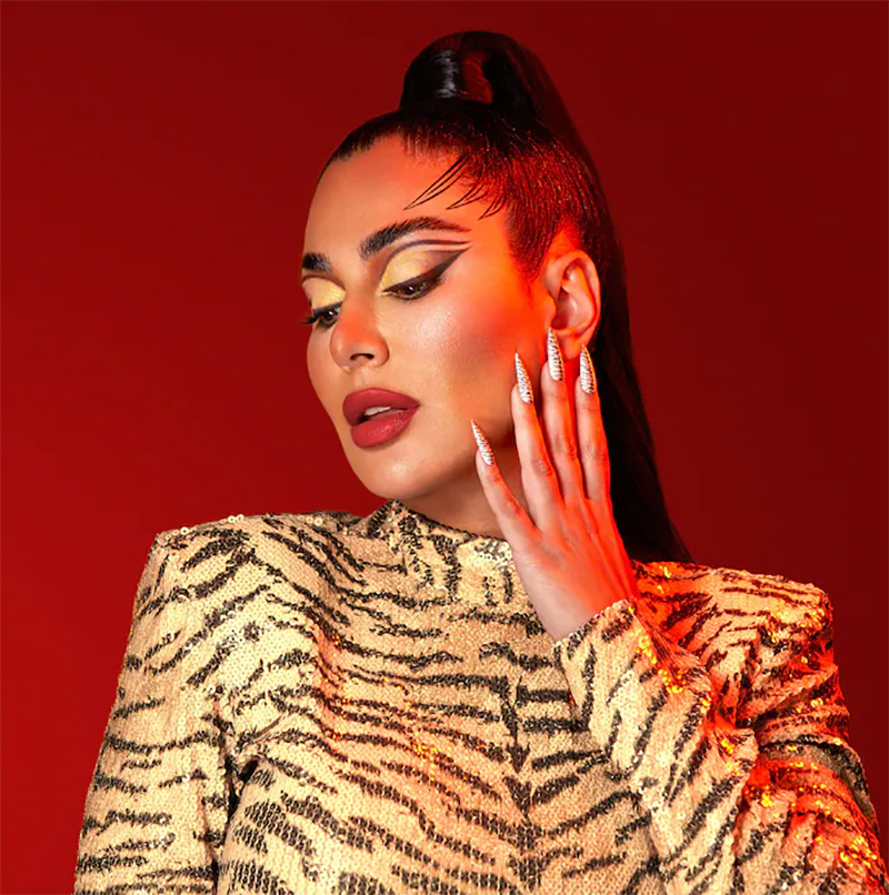 HUDA BEAUTY Lunar New Year Obsessions Eyeshadow Palette