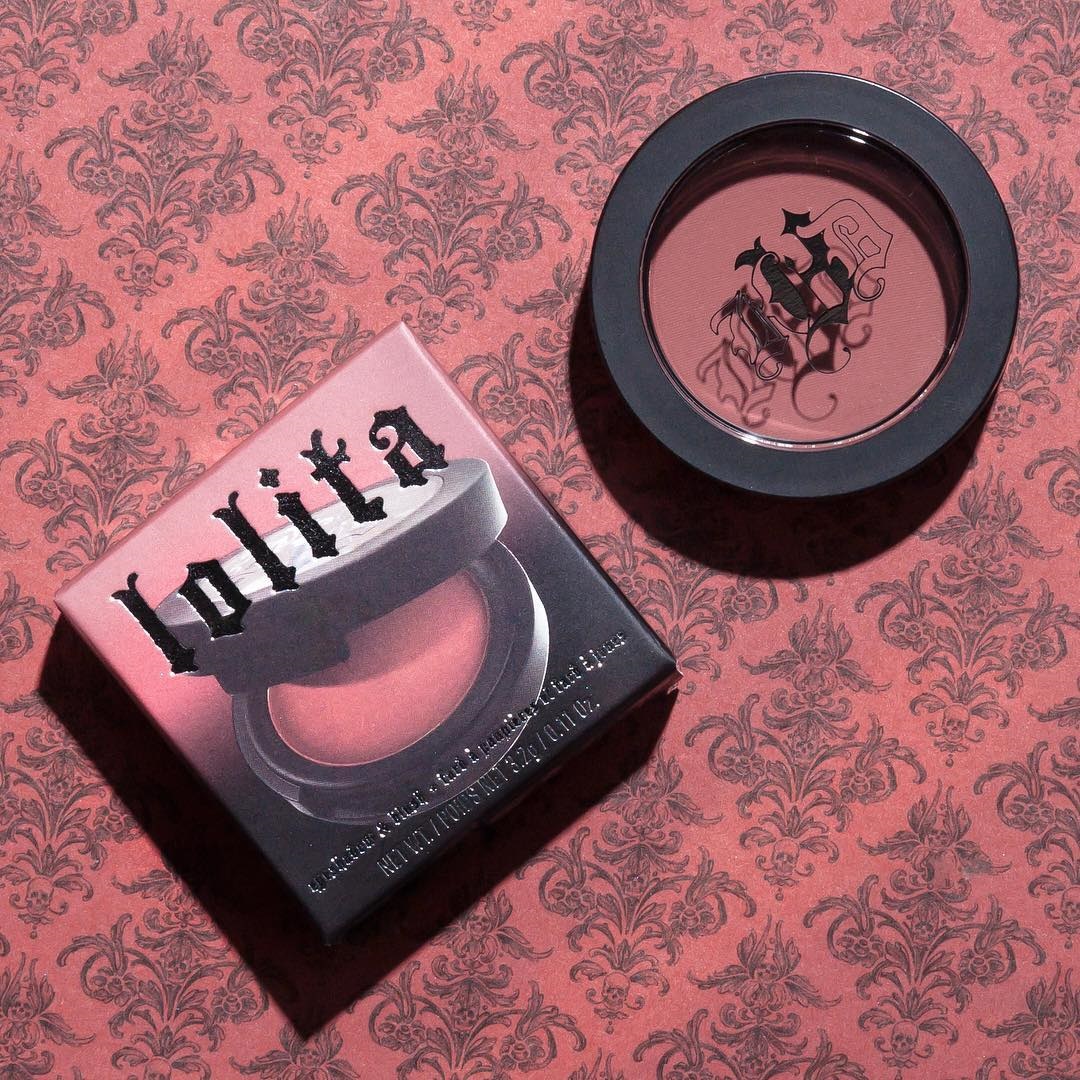 kat von d lolita eyeshadow and blush