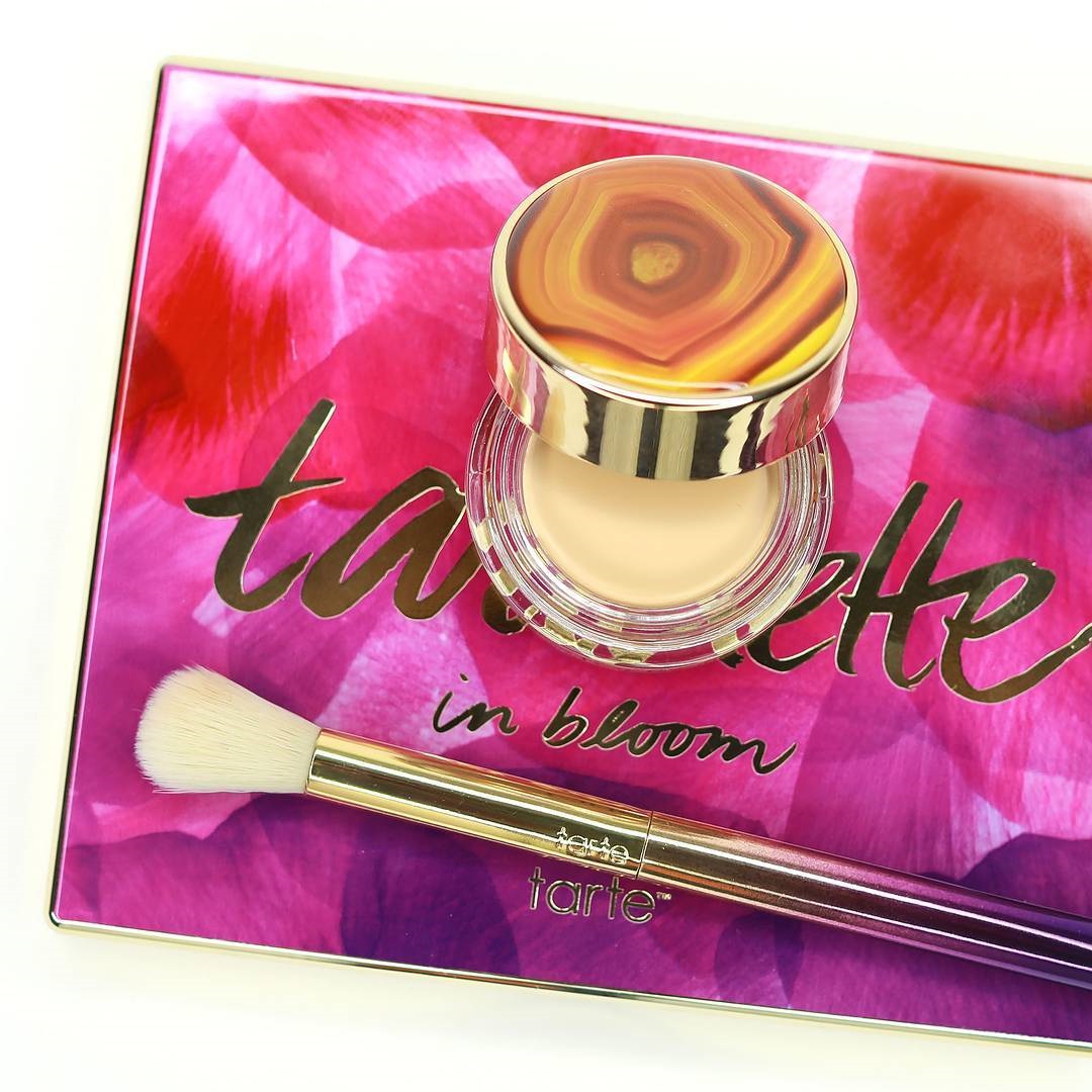 tarte lock lid clay eye base