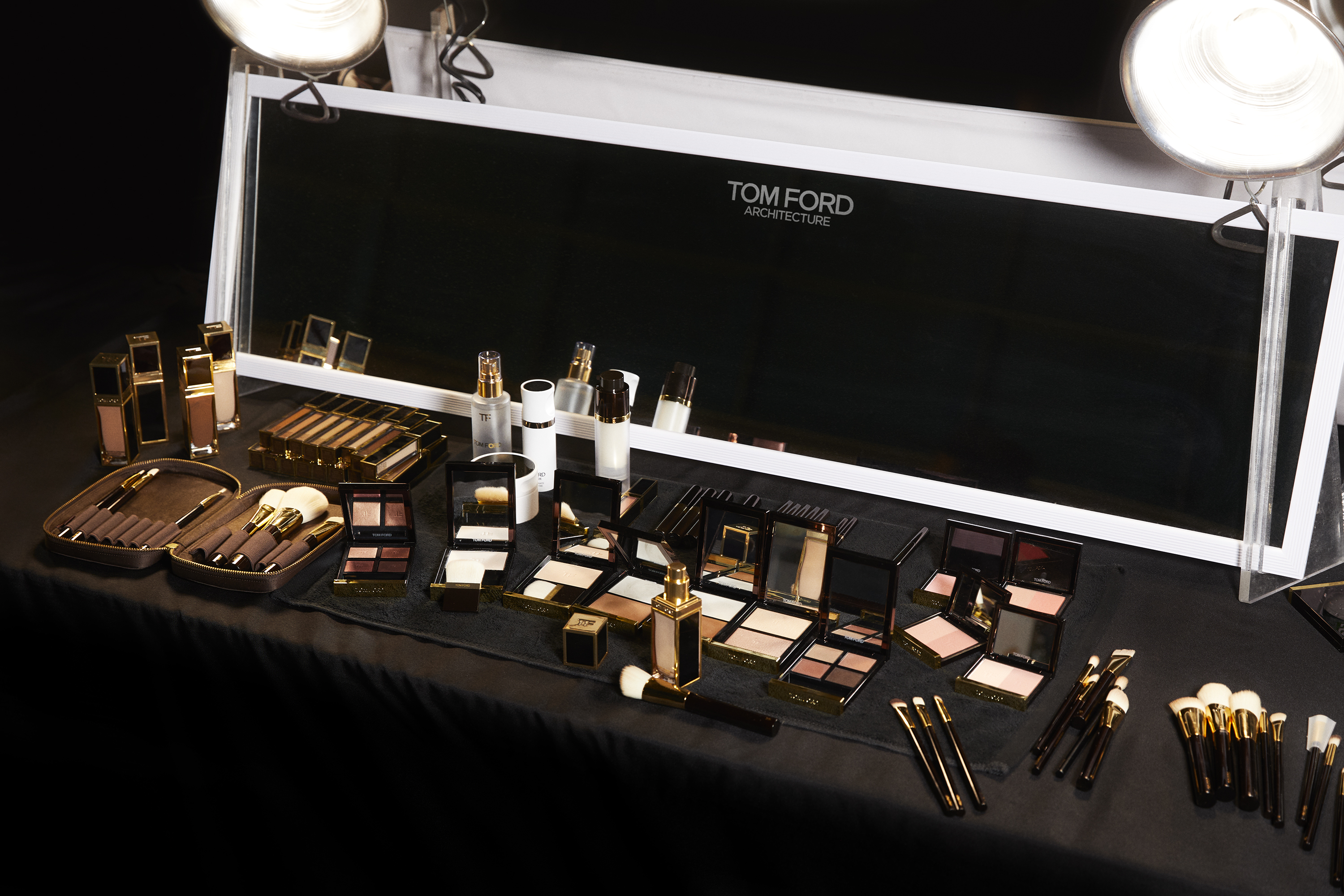 TOM FORD Beauty SS23 Runaway Beauty